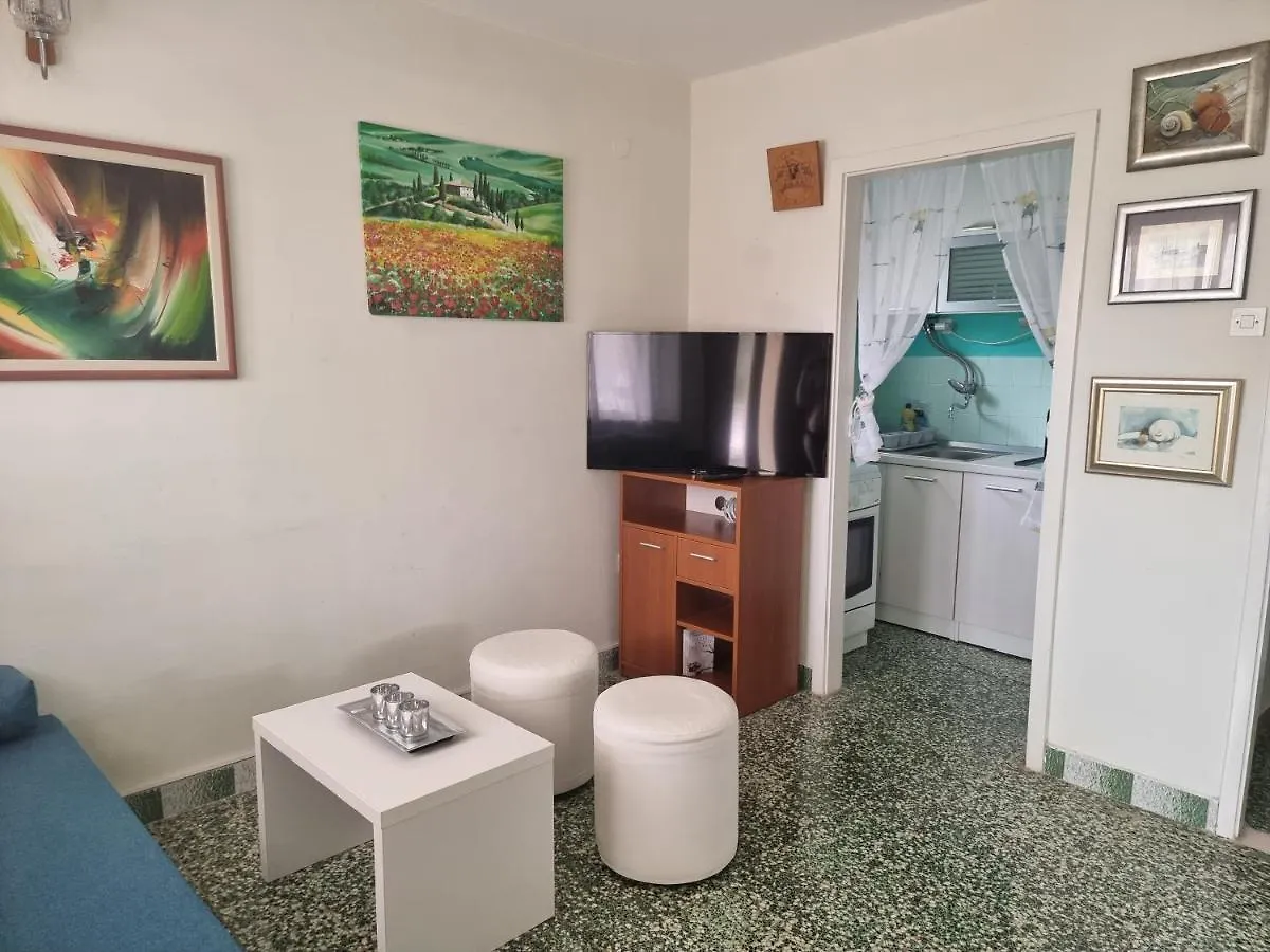 Old Meets New Apartment Trogir 0*,